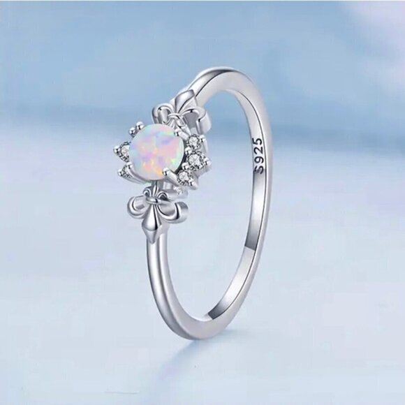 NWT Dainty Natural Opal Ring Sz.8 Fleur De Lis Platinum Plated S925 Silver - Picture 5 of 6
